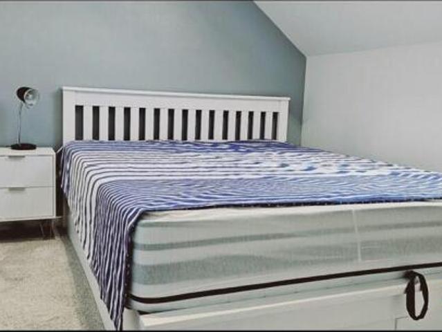 Bungalow for rent in Slough