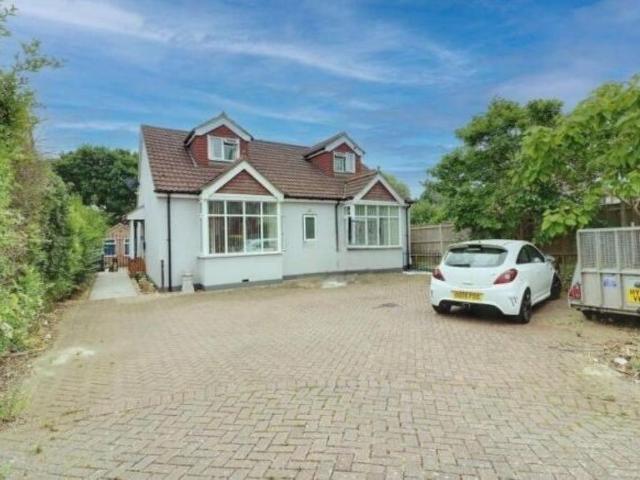 Bungalow for sale in Spring Vale, Hampshire