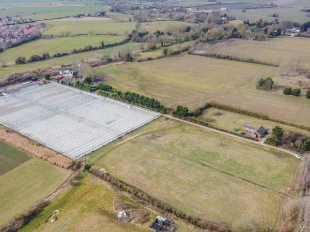 Bungalow for sale in Stotfold, Bedfordshire