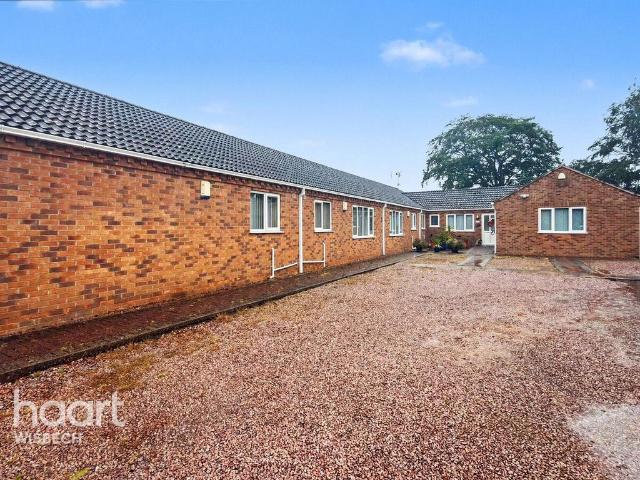 Bungalow for sale in Four Gotes, Cambridgeshire