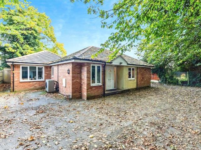 Bungalow for sale in St. Dunstan's, The Bridge