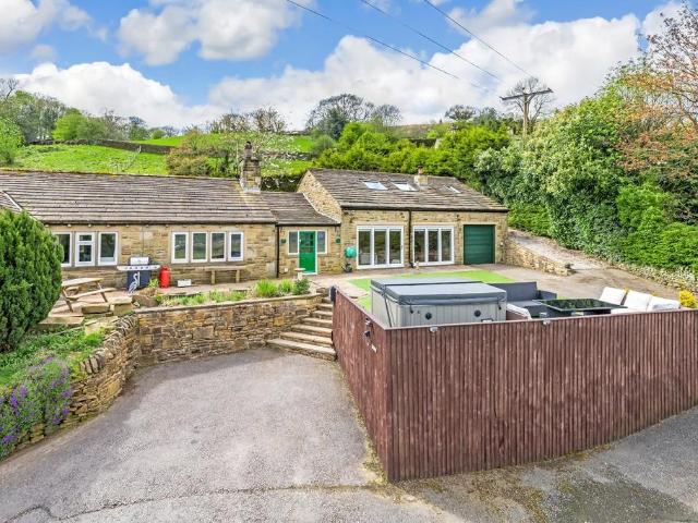 Bungalow for sale in Cononley