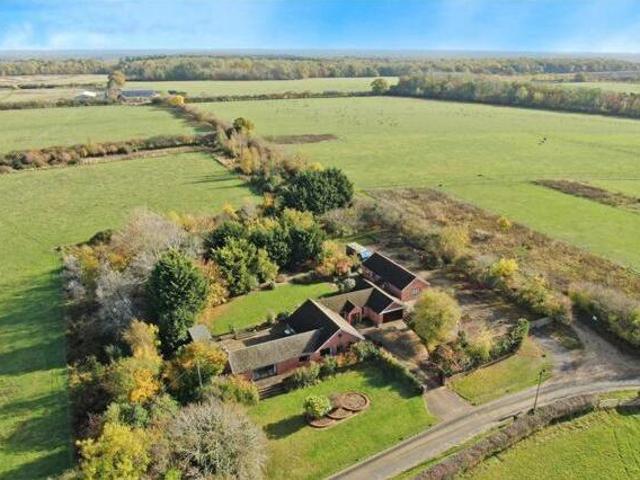 House for sale in Barholm, Lincolnshire
