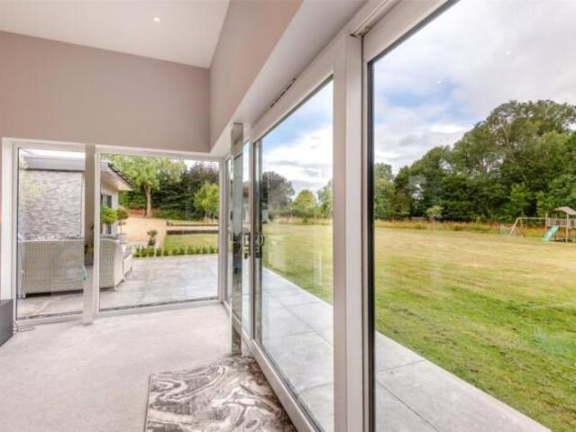 Bungalow for sale