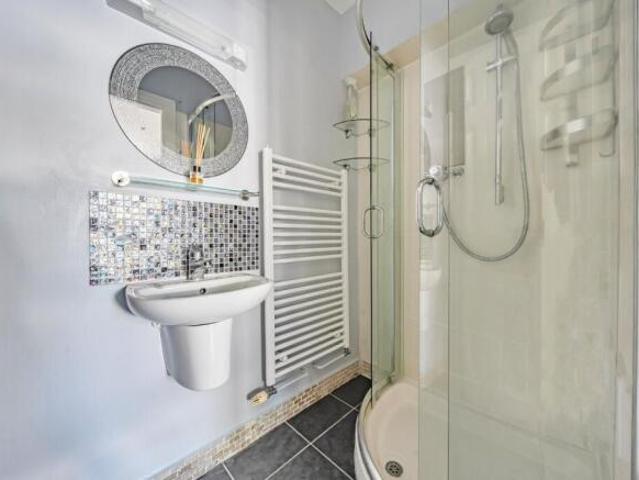 Bungalow for sale in Beeches Community Board, Burnham