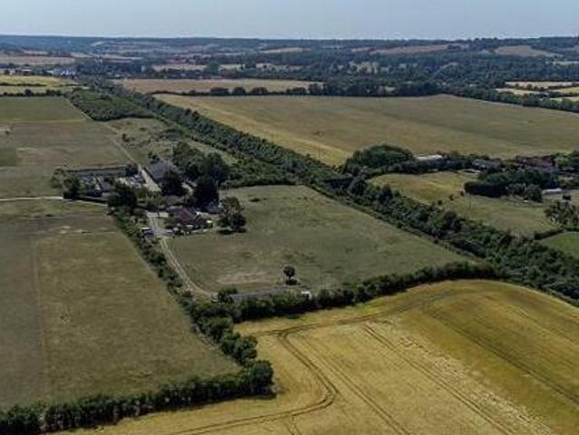 House for sale in Pouchen End, Hertfordshire