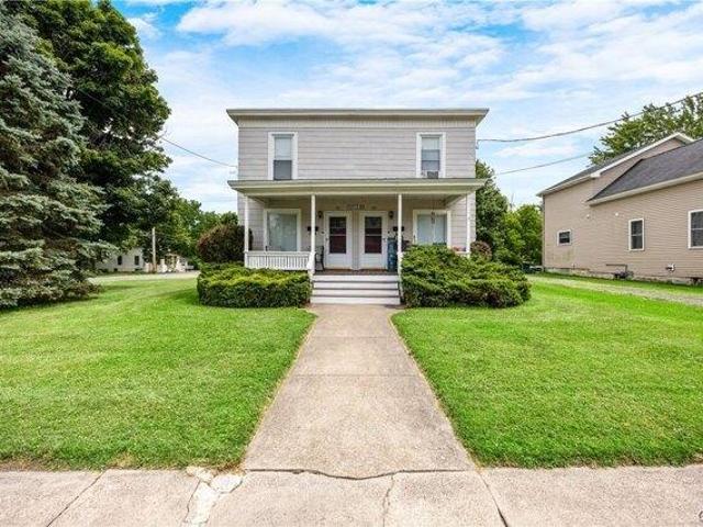 House for sale in Canastota, New York