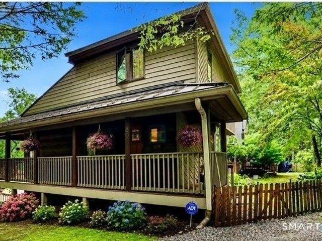 House for sale in Canton, Capitol Planning Region
