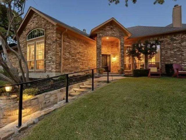 House for sale in Carrollton, Texas