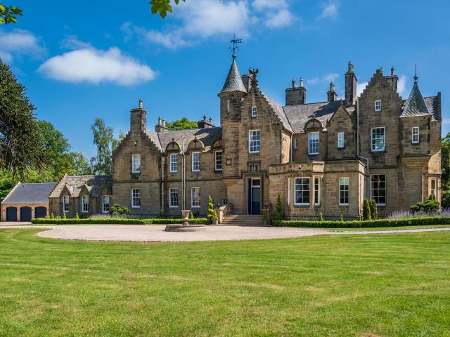 House for sale in Ormiston, Scotland
