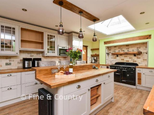 House for sale in Acol, Kent