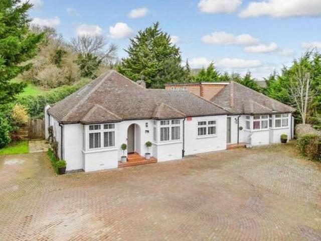 House for sale in Lyons, Greater London