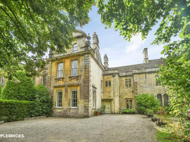 House for sale in Chippenham, Wiltshire