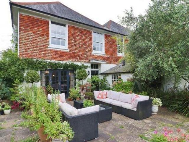 House for sale in Heathlands, East Sussex