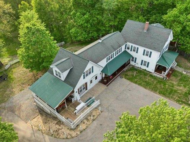 House for sale in New Hampshire