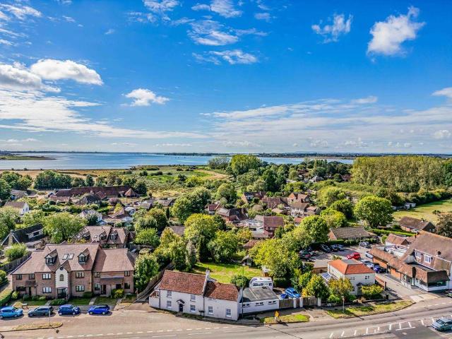 House for sale in Littlecote, West Sussex