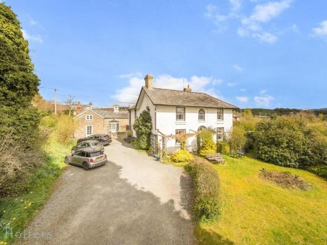 House for sale in Llanbadarn Fawr, Crossgates