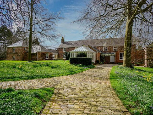 House for sale in Askham Bryan, York