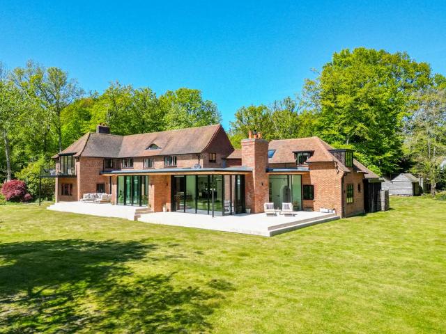House for sale in Pitstone, Pouchen End