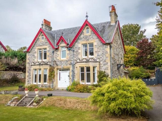 House for sale in Grantown-on-spey, Scotland