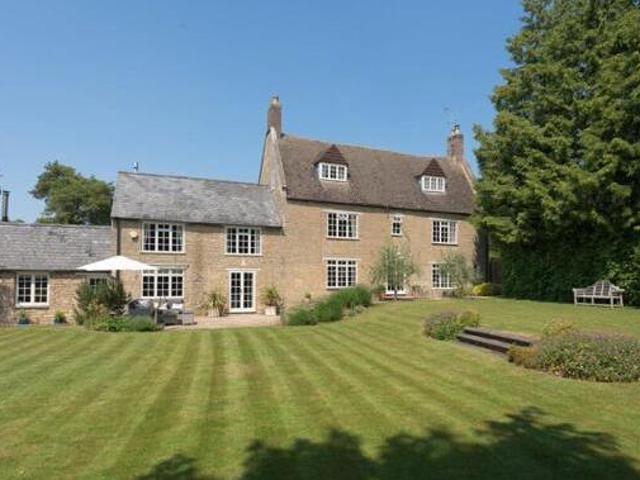 House for sale in City of London, Greater London