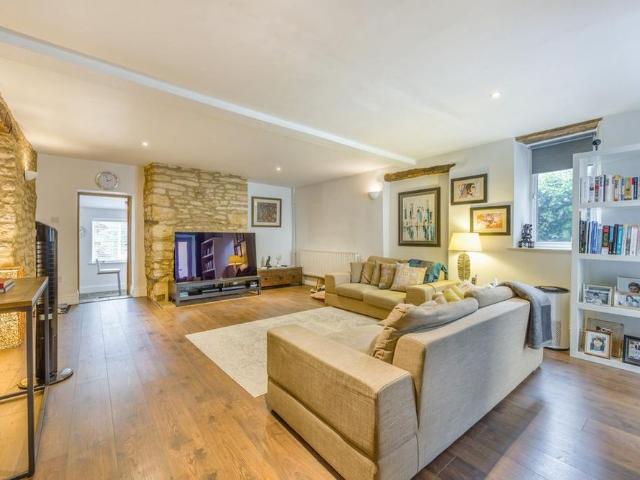House for rent in Black Bourton, Oxfordshire
