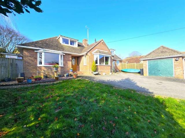 Bungalow for sale in Stalbridge