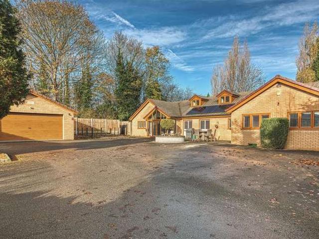 Bungalow for sale in Darley Abbey, East Midlands