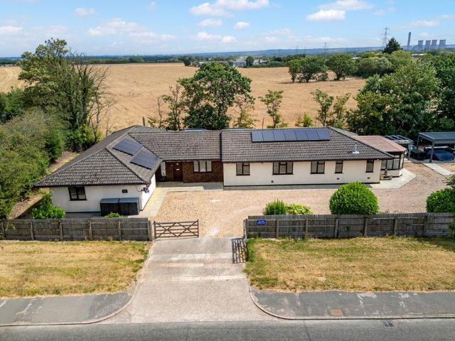 Bungalow for sale in Union Bank, St Helens