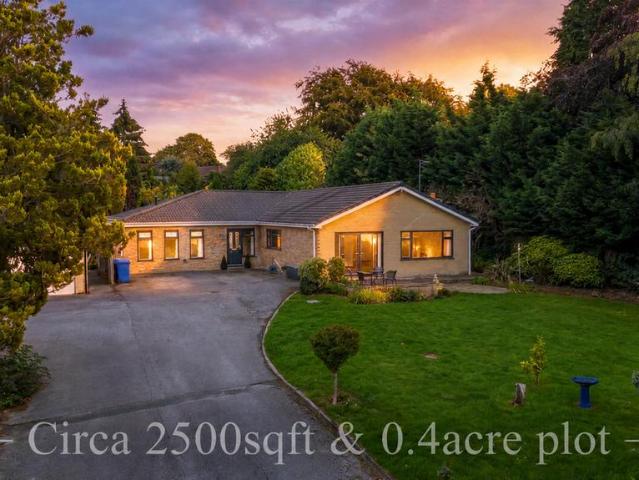 Bungalow for sale in South Cave, Riplingham