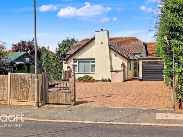 Bungalow for sale in Maldon, Essex
