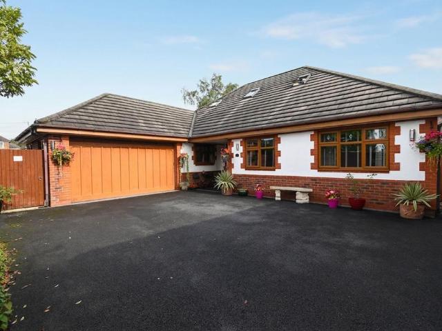 Bungalow for sale in Lower Irlam, Salford
