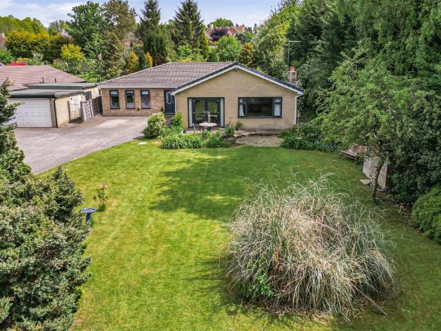 Bungalow for sale in South Cave, Riplingham