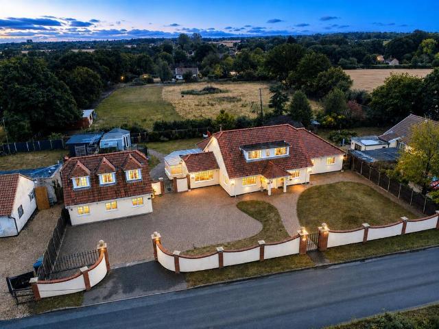 Bungalow for sale in East Tuddenham, Norfolk