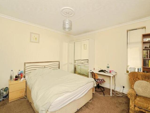 Bungalow for sale in Feckenham, City Of Bristol