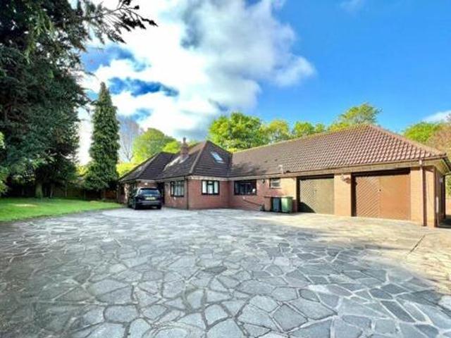 House for sale in West Midlands
