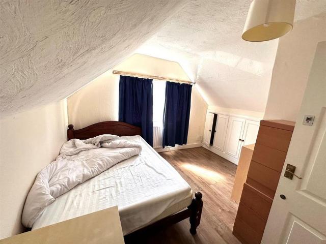 House for rent in Cowley, Greater London