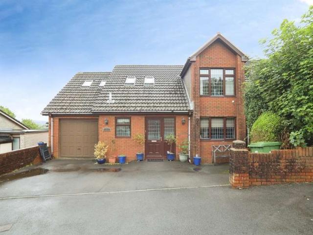 Farm for sale in Llantrisant, Wales