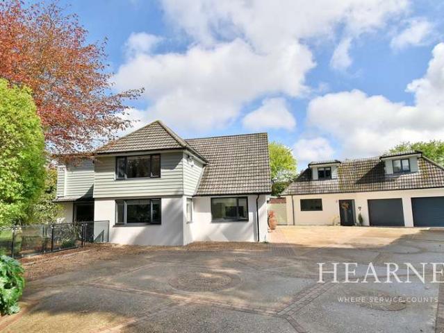 Farm for sale in Tricketts Cross, Ferndown