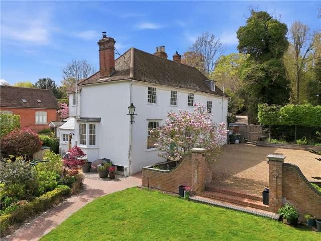 Farm for sale in Bentfield, Duton Hill