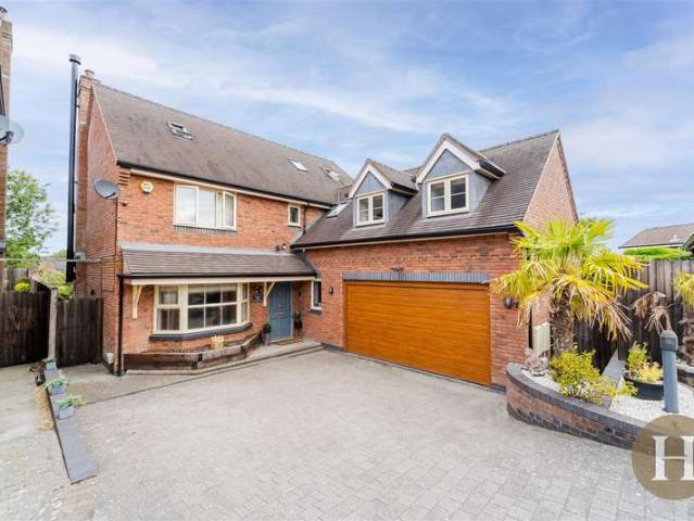 Farm for sale in West Heath, West Midlands