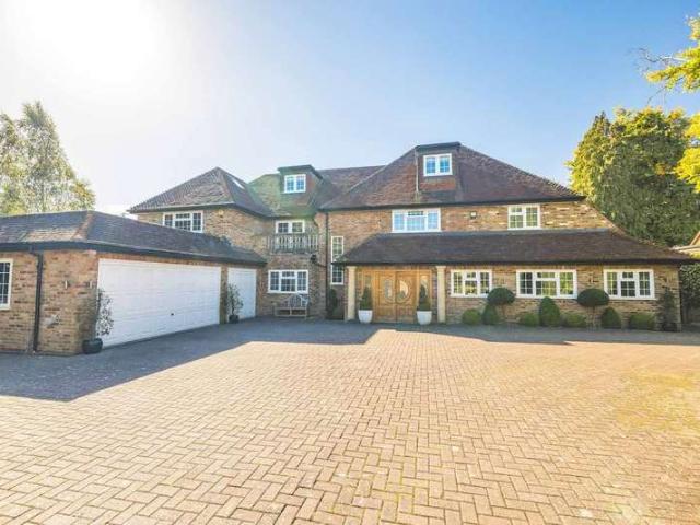 Farm for sale in Gerrards Cross, Denham