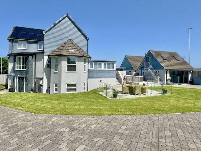 Farm for sale in Mount Wise