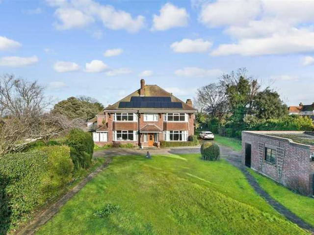 Farm for sale in Acol, Kent