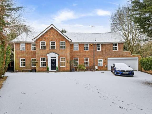 Farm for sale in Highway, Maidenhead