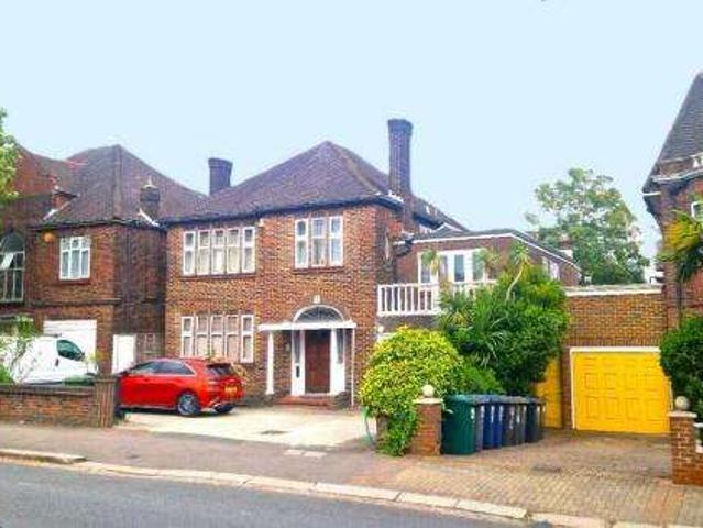 Farm for sale in Hendon, Greater London