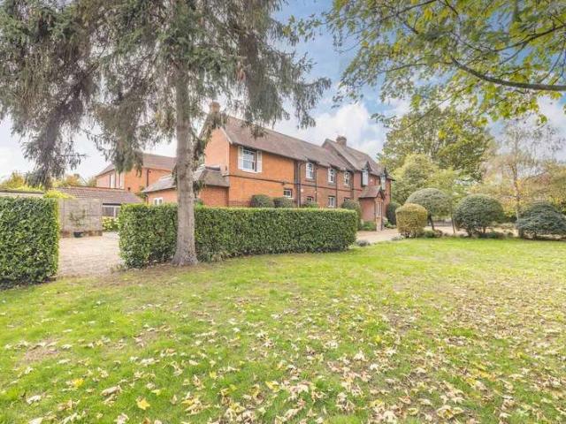 Farm for sale in Datchet