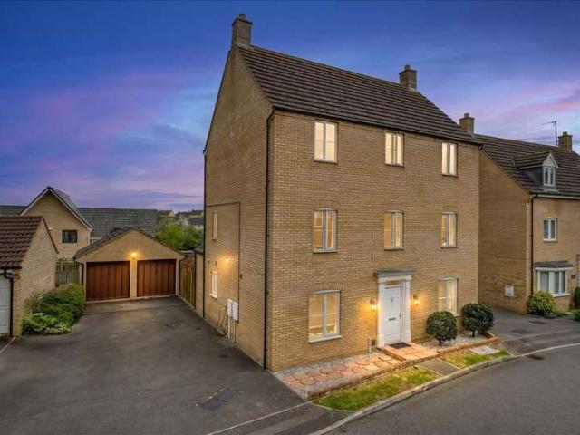 Farm for sale in Oxley Park, Shenley Church End