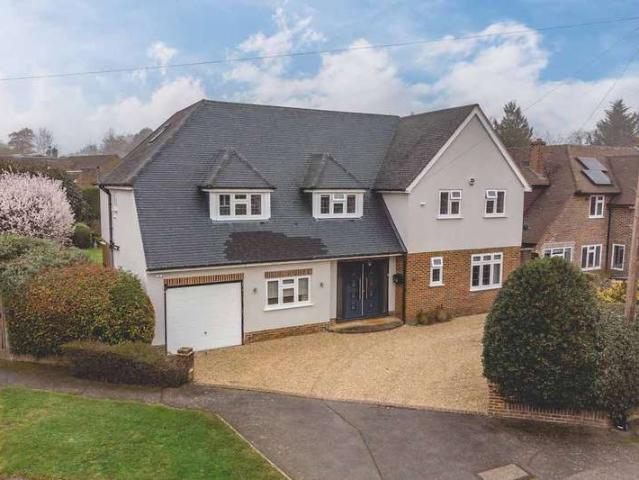 Farm for sale in Gerrards Cross, Denham