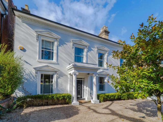 Farm for sale in Calthorpe Fields, West Midlands